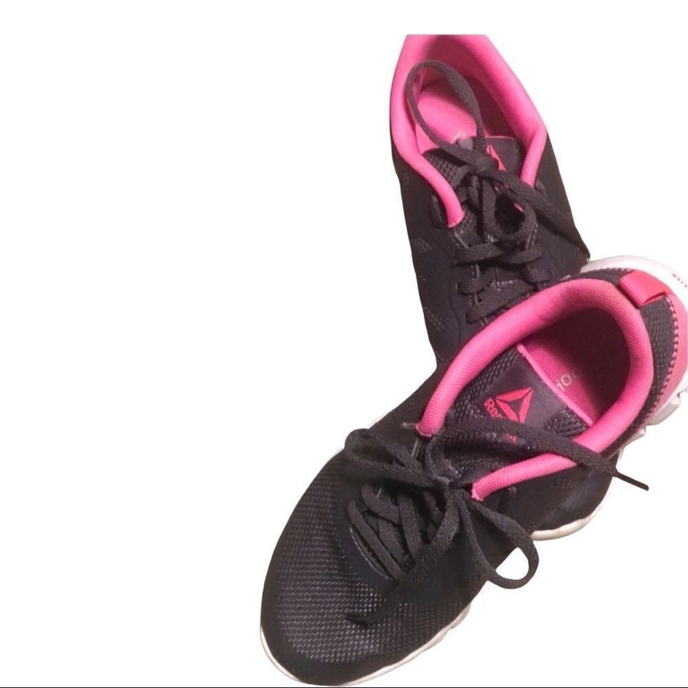 Reebok sneakers size 6.5